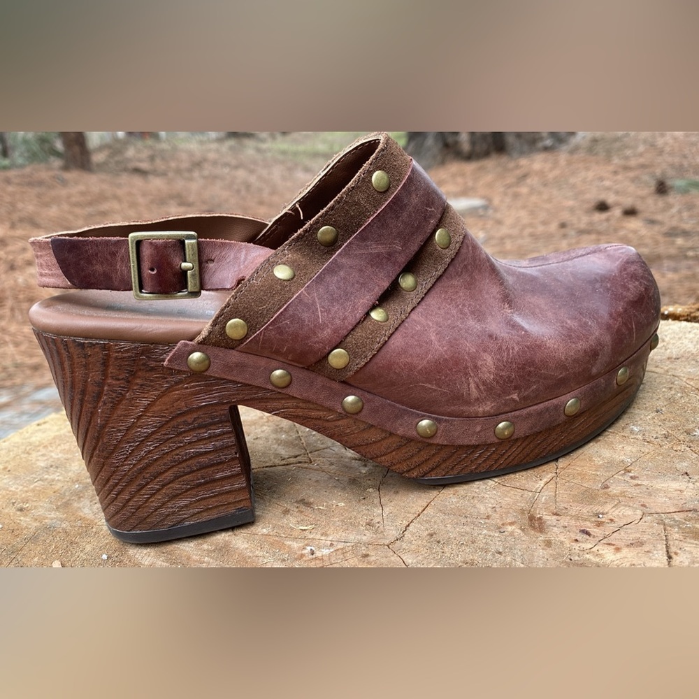 Kork-Ease Dark Brown Clogs